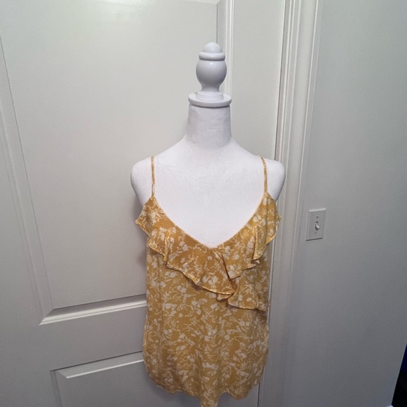 Old Navy Yellow/White floral print cami - Picture 7 of 9